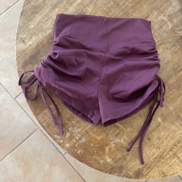 High waist drawstring pole wear shorts - Picture 2 of 2